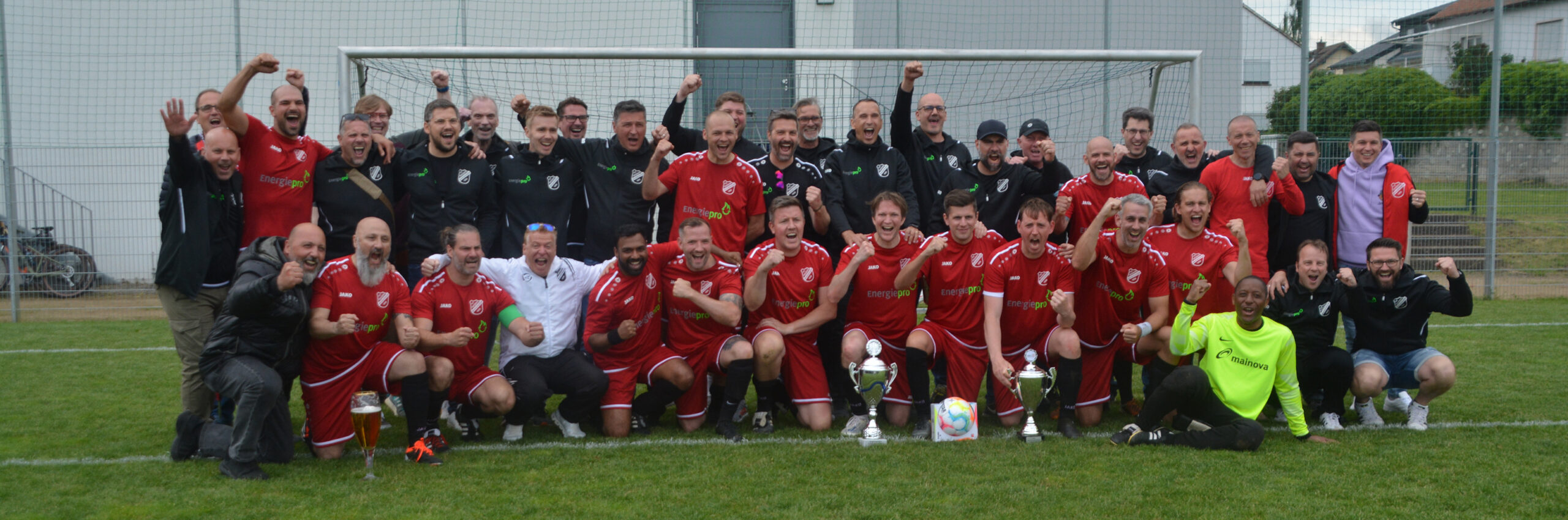 DSC_6112_Strafraumsz1200x400 1